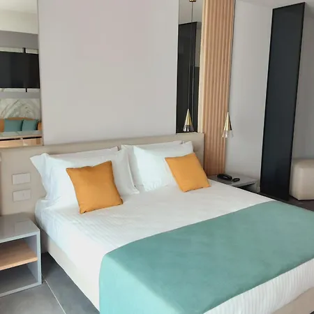 Astor 4*
