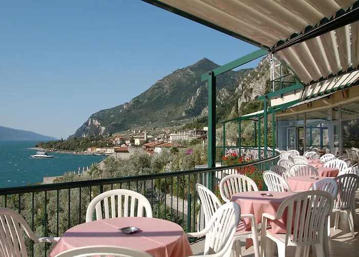 מלון Astor לימונה סול גרדה